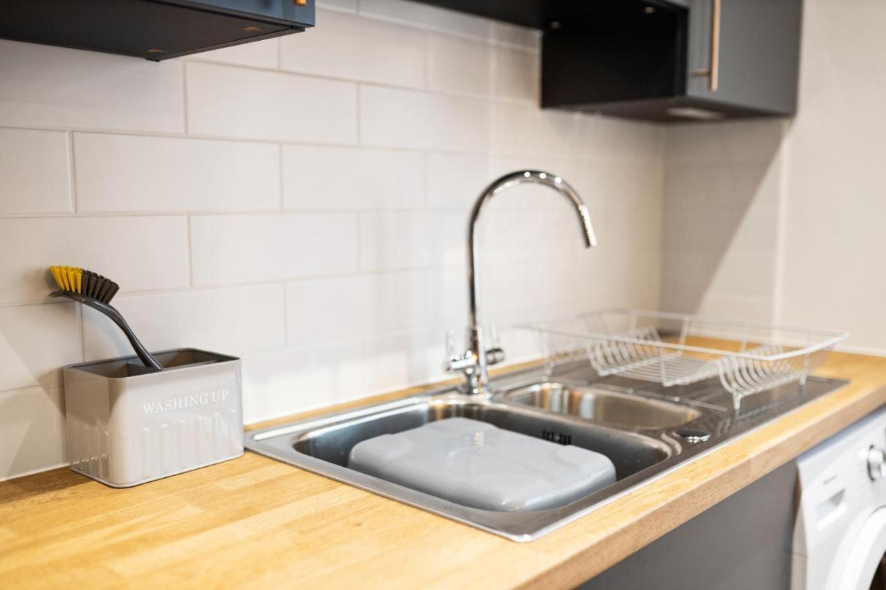 7 Bedroom House Ensuite Rooms, Fully Equipped Kitchen, Free Wifi, Tvs In All Rooms City Centre Close To A46 Inspire Homes Coventry Exteriér fotografie