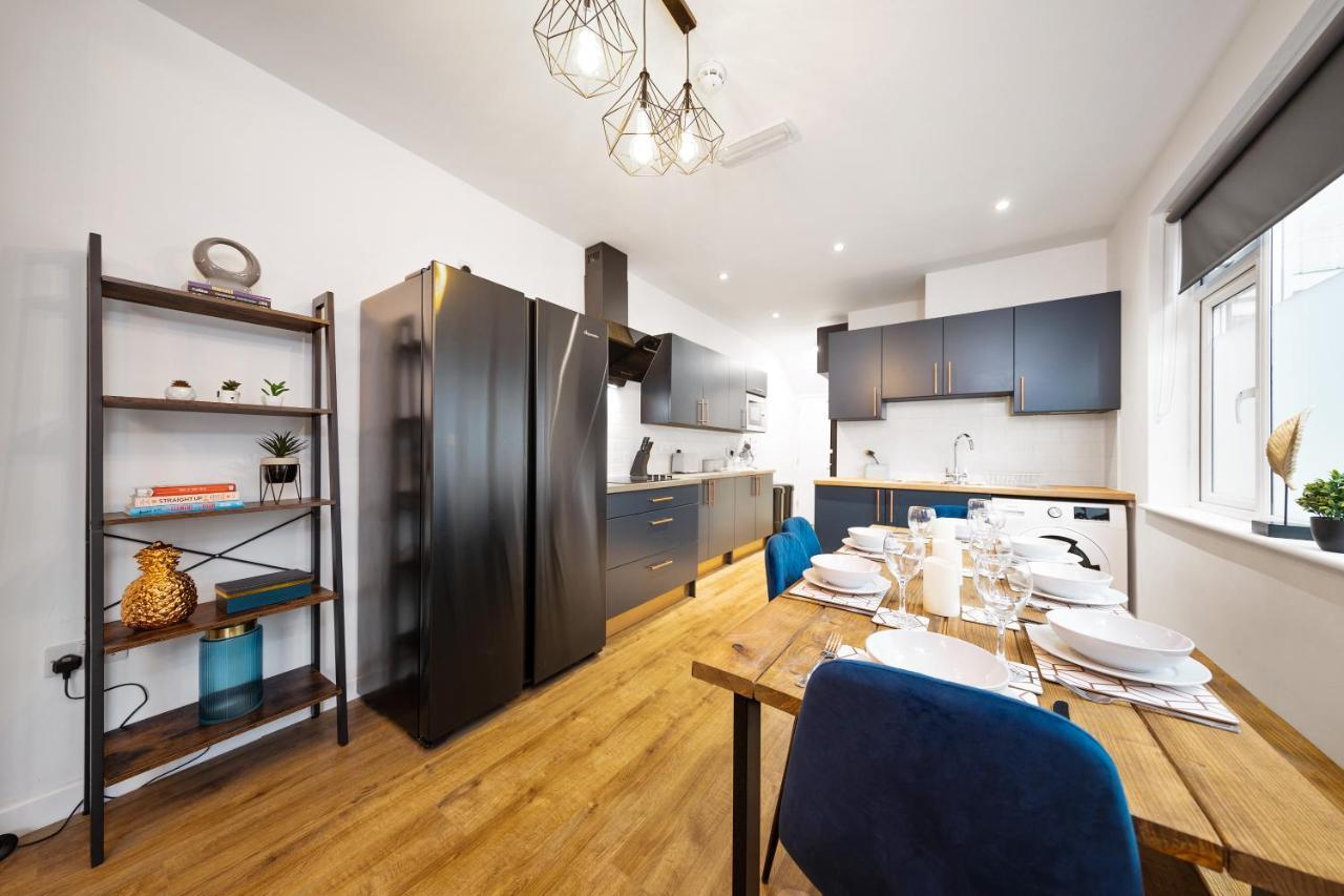 7 Bedroom House Ensuite Rooms, Fully Equipped Kitchen, Free Wifi, Tvs In All Rooms City Centre Close To A46 Inspire Homes Coventry Exteriér fotografie